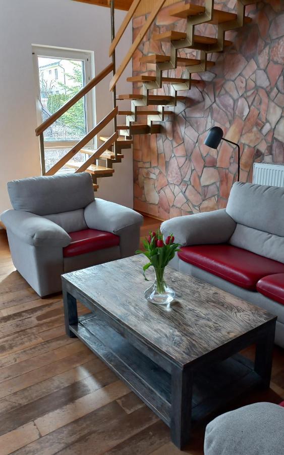 Villa Haskova With 3 Bedrooms Μπάνσκα Μπίστριτσα Εξωτερικό φωτογραφία