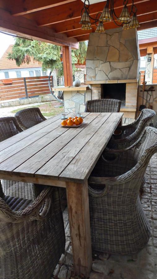 Villa Haskova With 3 Bedrooms Μπάνσκα Μπίστριτσα Εξωτερικό φωτογραφία